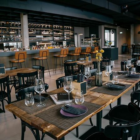 Loom Hotel & Skybar Айзлинген Экстерьер фото